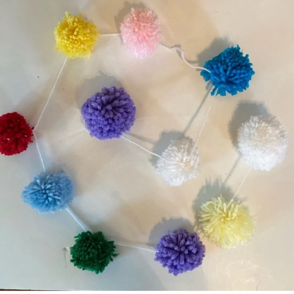 Handmade Pompom garland strands yarn balls Colorful decorations x4